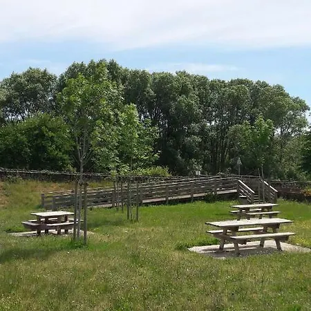 La Ferme Des Ponts De Pierre Et Barbara *